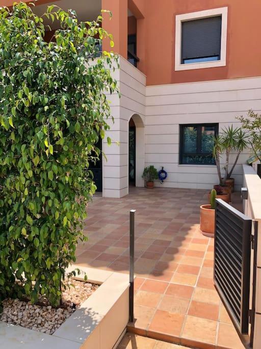 Hogar Brisa De Las Marinas Acogedor Apartamento Con Amplia Terraza Y Acceso Directo A Las Piscinas-Comfortable Apartment With Spacious Terrace And Direct Pool Access Denia Exterior foto
